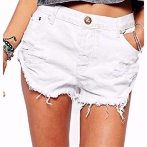 One Teaspoon Bandits Shorts White Size 27 - Picture 1 of 7